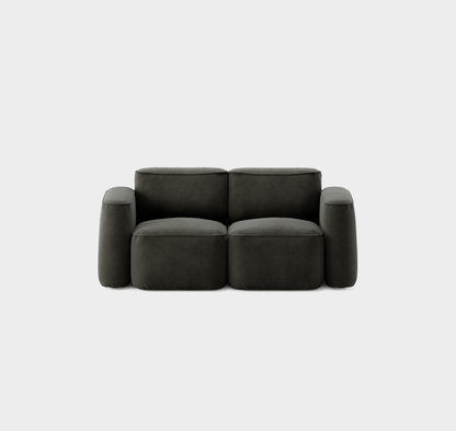 Massproductions Patch 2-seter Slim sofa – Gabriel Comfort+ 61013