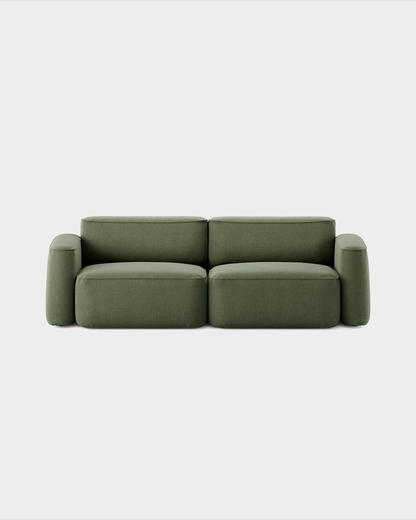 Massproductions Patch 2,5-seter sofa – Romo Linara 100 Tarragon