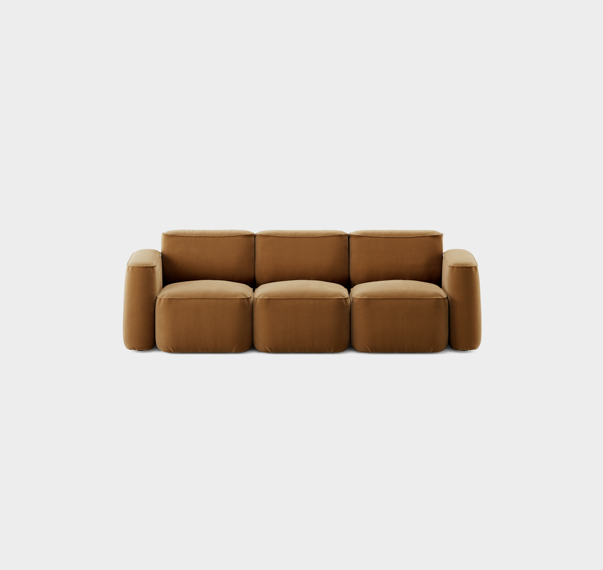 Massproductions Patch 3-seter Slim sofa – Villa Nova Atlantis 91 Cumin