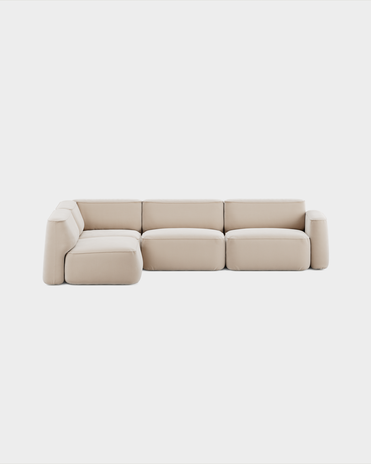 Massproductions Patch Config. D sofa – Villa Nova Atlantis 52 Alabaster