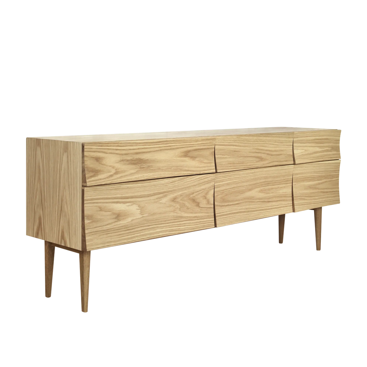 Muuto Reflect skjenk i eik. Velg størrelse og farge