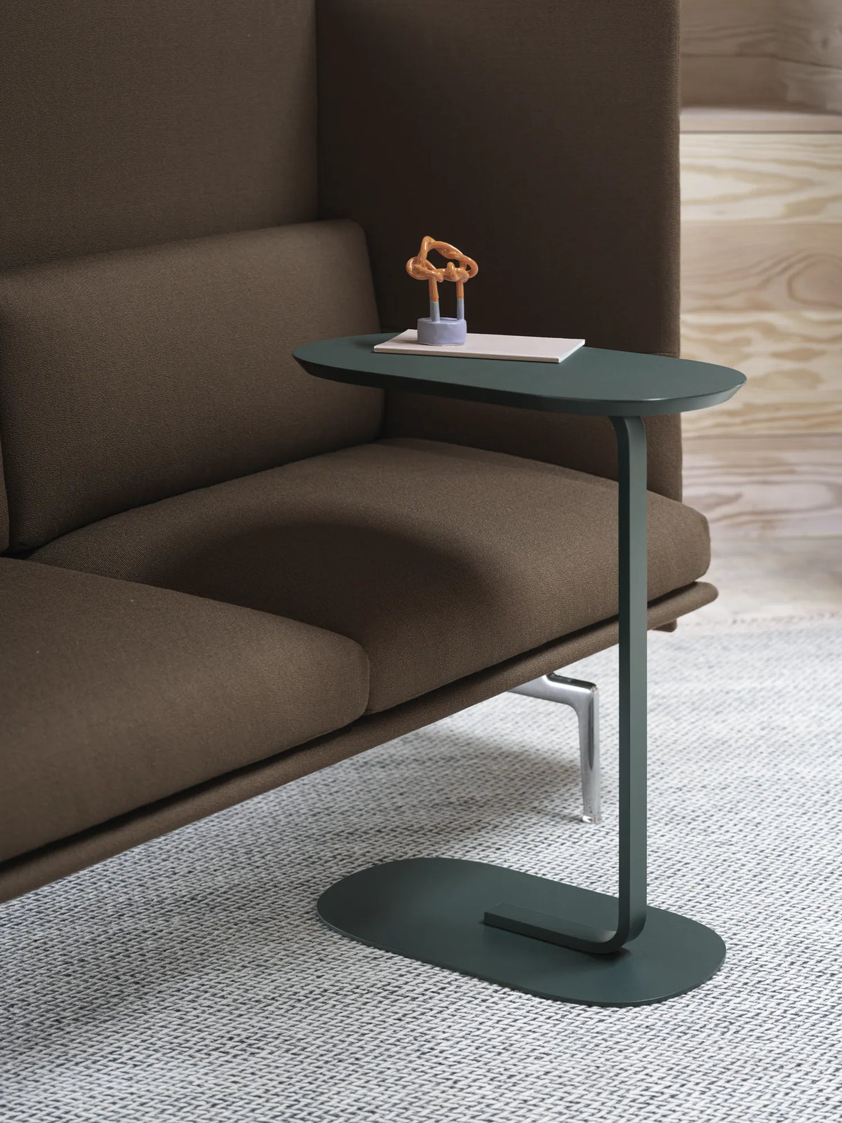 Muuto Relate sidebord. Velg størrelse og utførelse