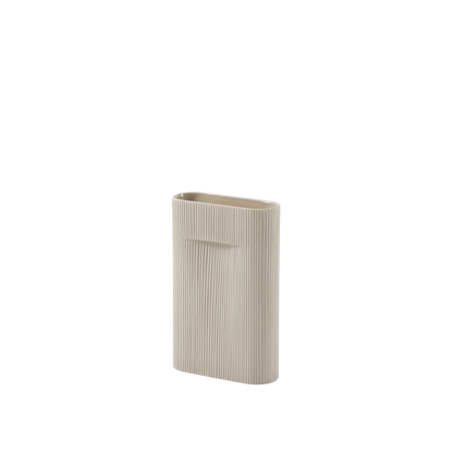 Muuto Ridge vase. Velg størrelse og farge