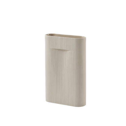 Muuto Ridge vase. Velg størrelse og farge