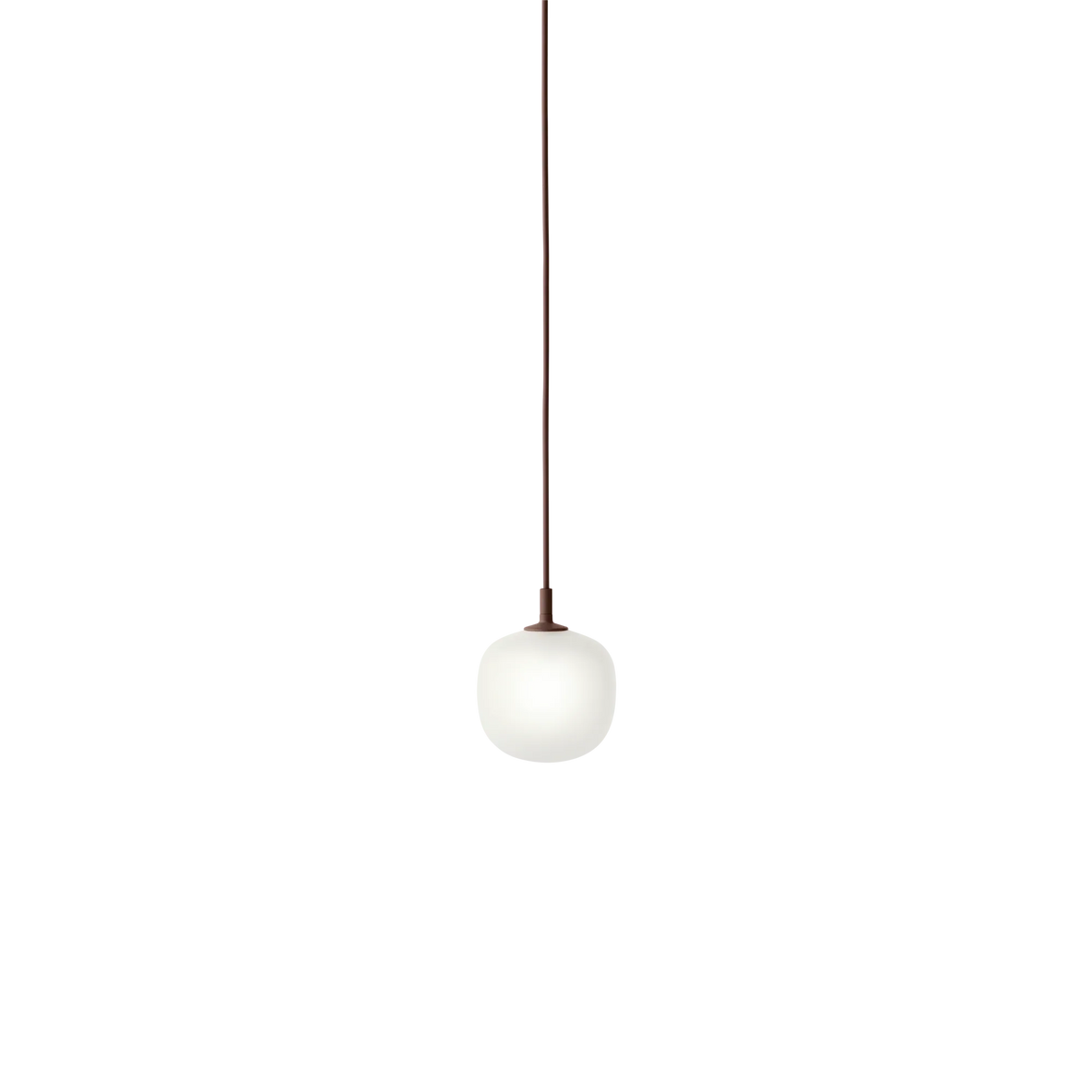 Muuto Rime pendel i glass. Velg størrelse og farge