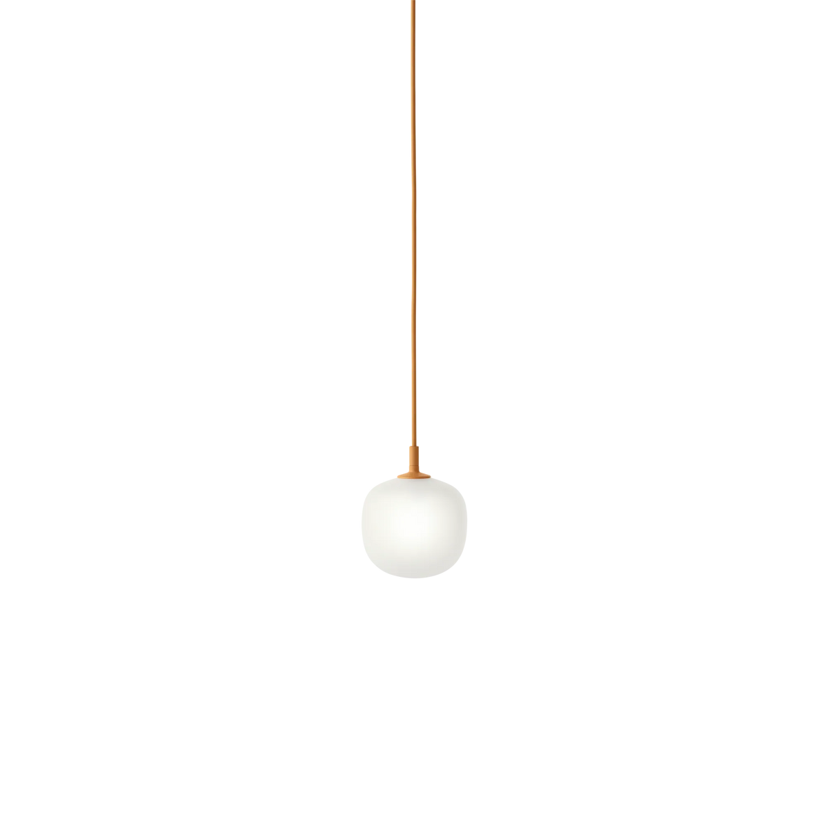 Muuto Rime pendel i glass. Velg størrelse og farge