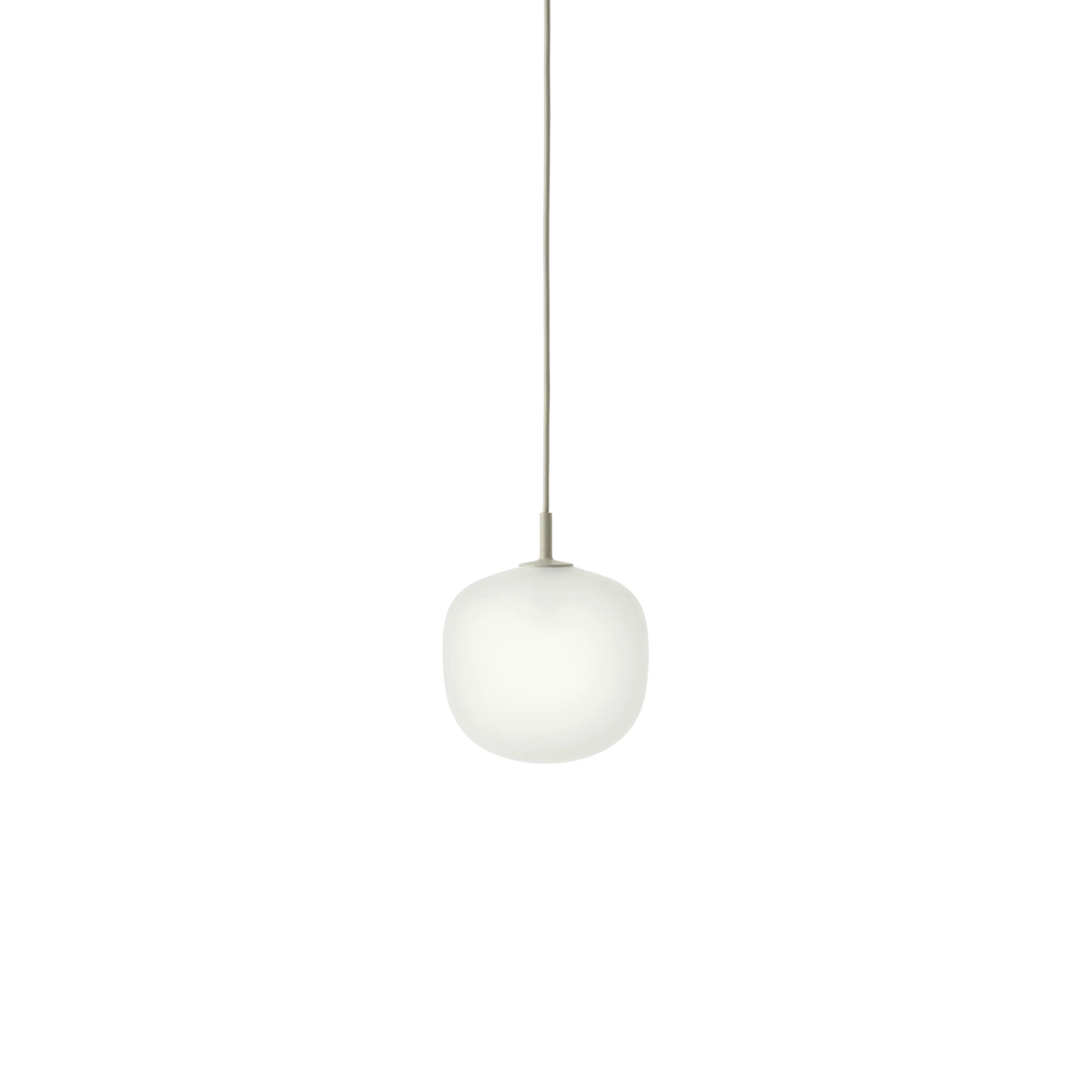 Muuto Rime pendel i glass. Velg størrelse og farge