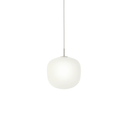 Muuto Rime pendel i glass. Velg størrelse og farge