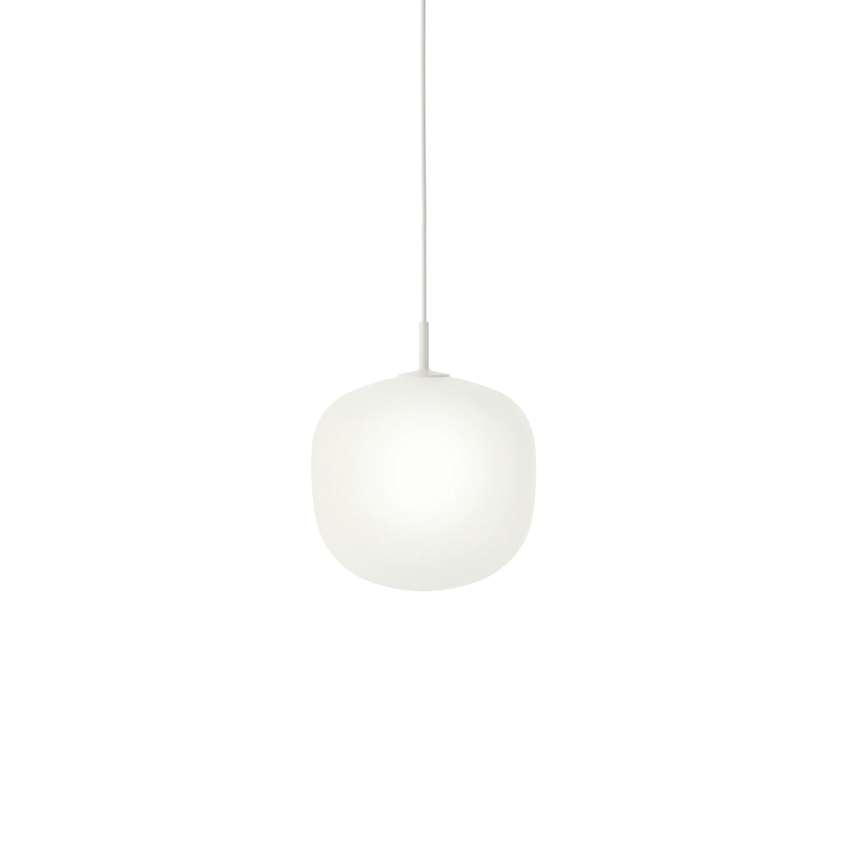 Muuto Rime pendel i glass. Velg størrelse og farge