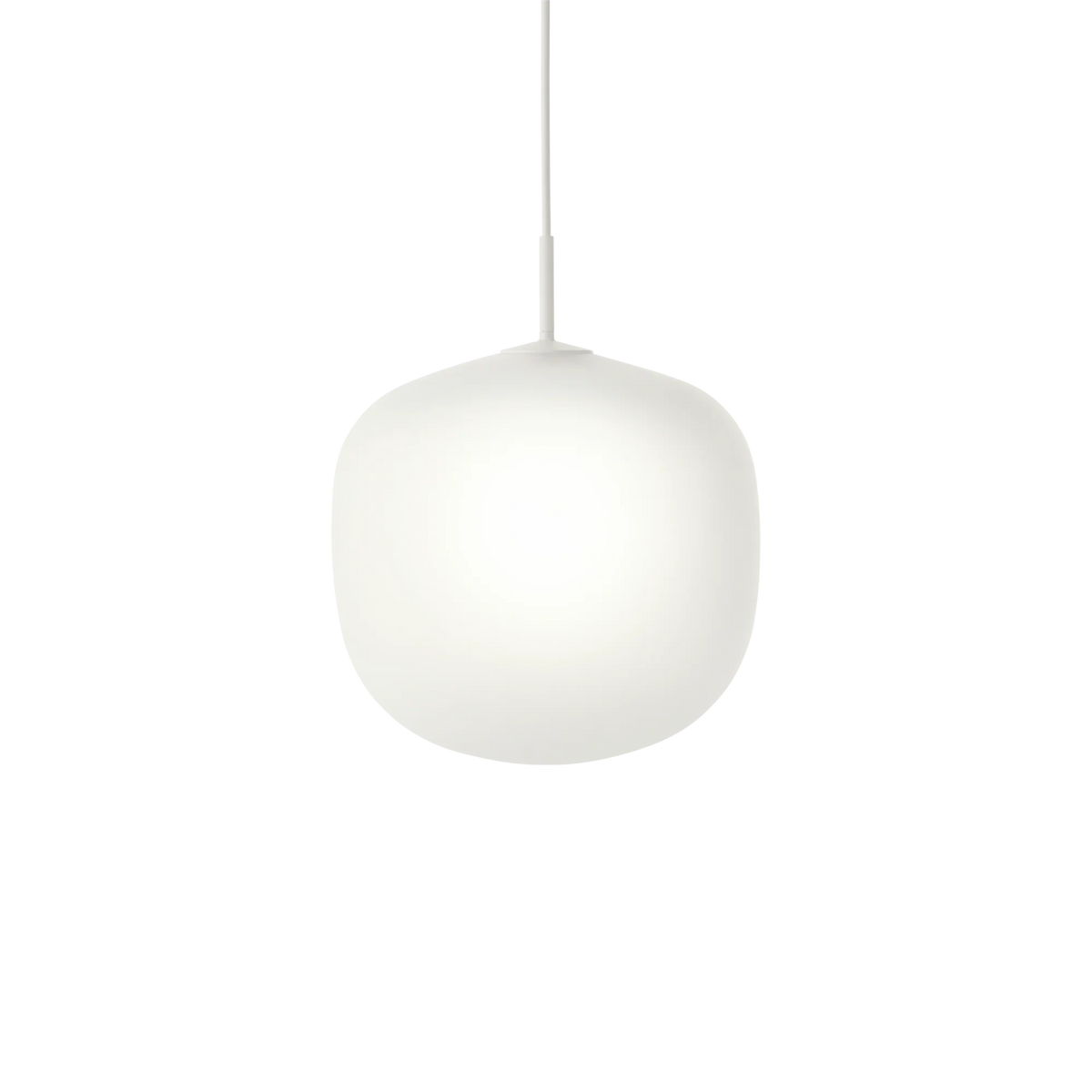 Muuto Rime pendel i glass. Velg størrelse og farge