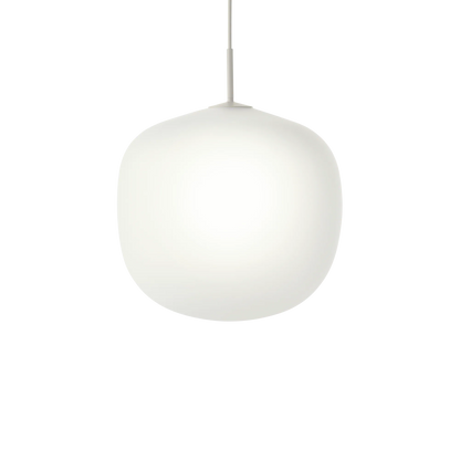 Muuto Rime pendel i glass. Velg størrelse og farge