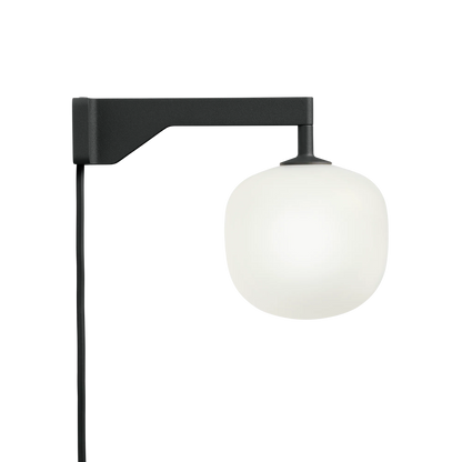 Muuto Rime vegglampe. Velg farge