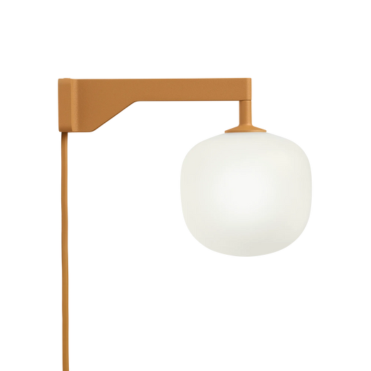 Muuto Rime vegglampe. Velg farge
