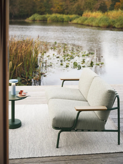 Muuto Ply teppe i resirkulert polyester, inne/ute. Velg størrelse og utførelse