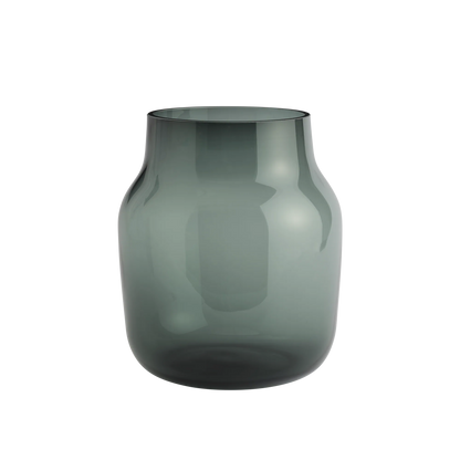 Muuto Silent vase. Velg størrelse og farge