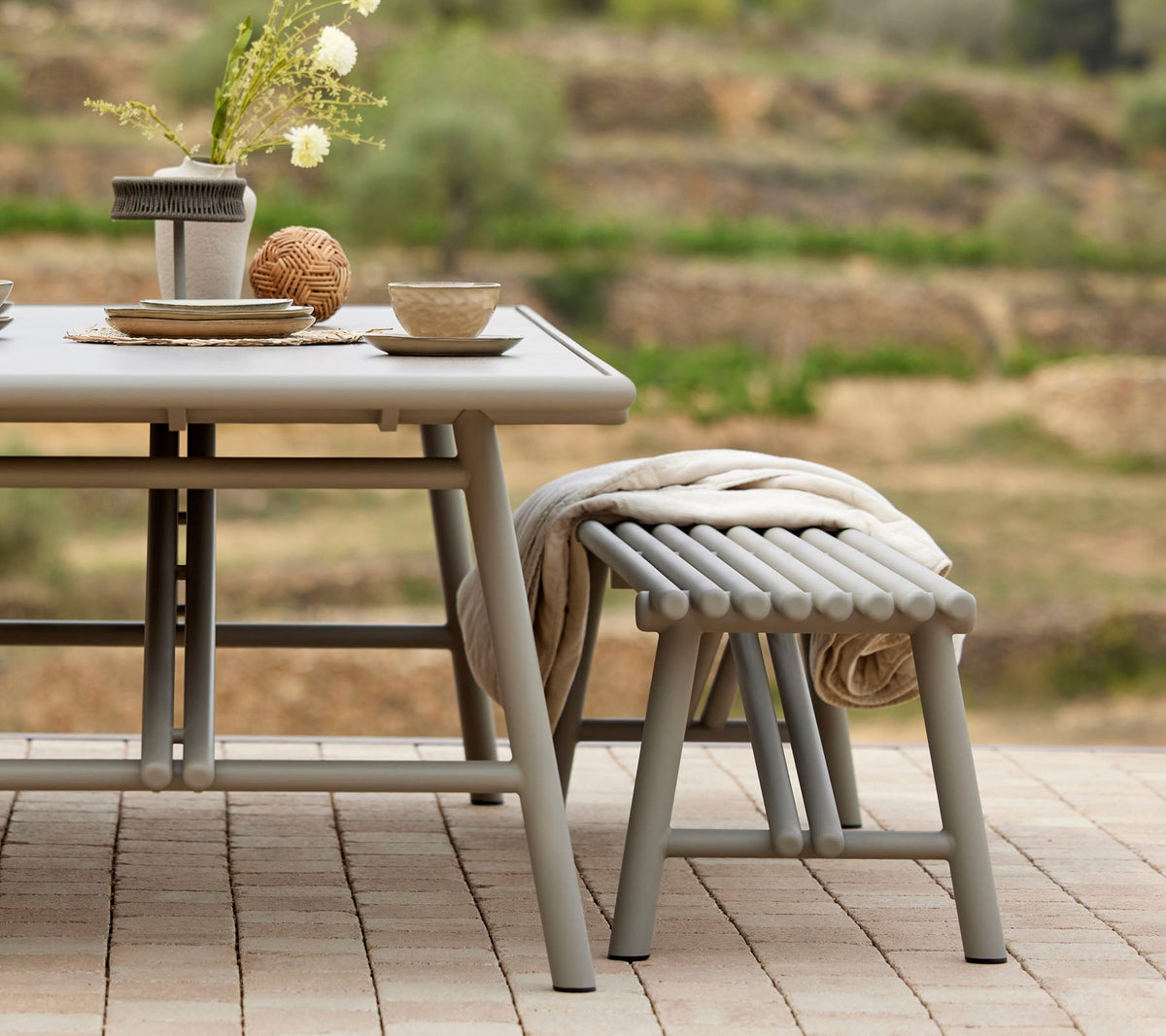Cane-line Sticks benk 190 cm. Velg utførelse og pute