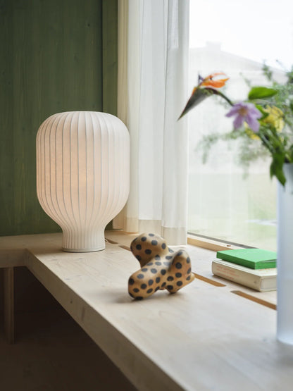 Muuto Strand bordlampe. Velg størrelse