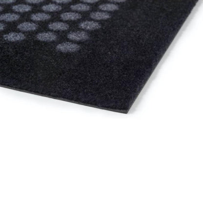 Tica Copenhagen "Dot" dørmatte, 90 x 130 cm. Svart/grå.
