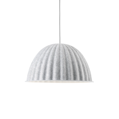 Muuto Under The Bell pendel. Velg størrelse og farge