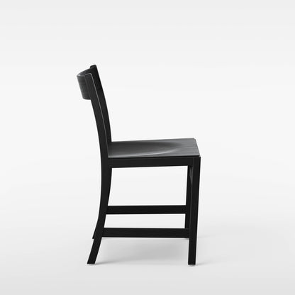 Massproductions Waiter XL stol – Svartbeiset bøk