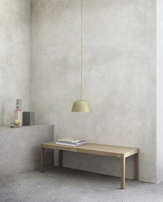 Muuto Float lysestake. Tangerine
