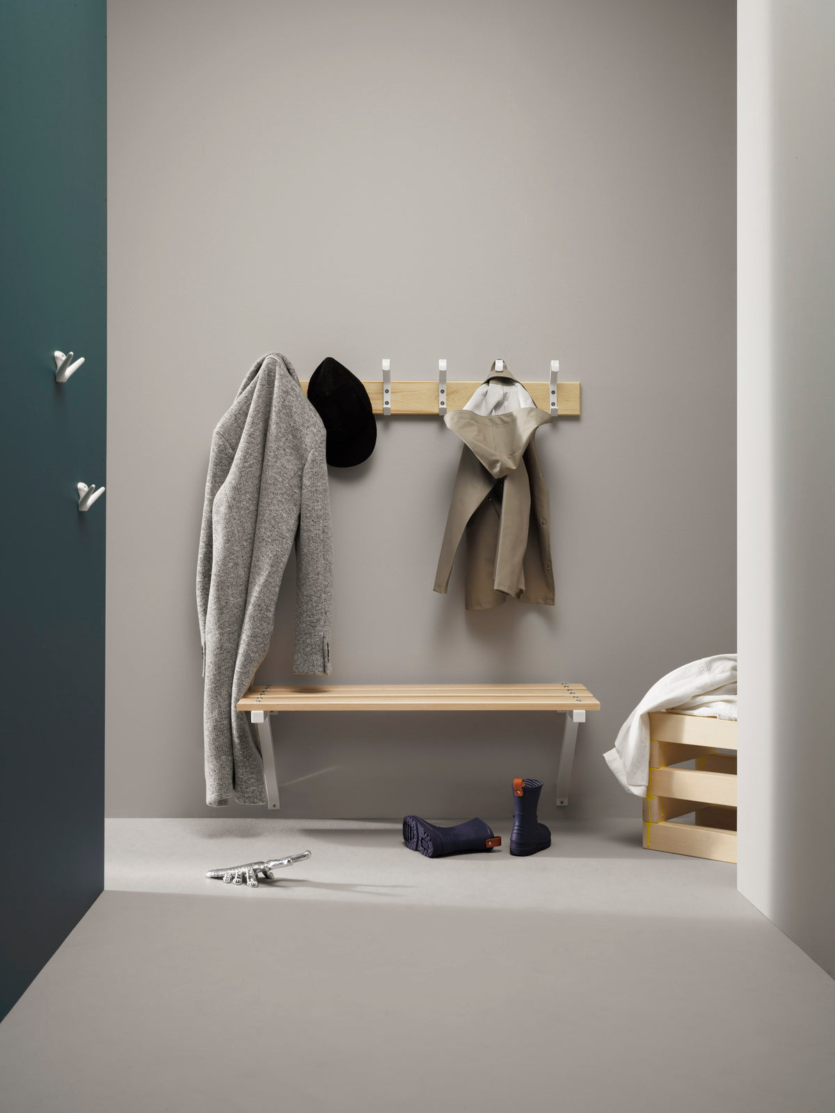 Essem Design Kroklist 2 knaggrekke – krom kroker