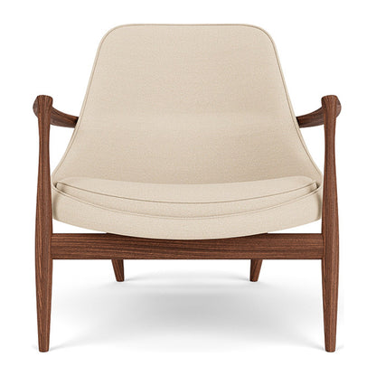 Audo Copenhagen Elizabeth Lounge Chair lenestol. Velg tekstil og treverk