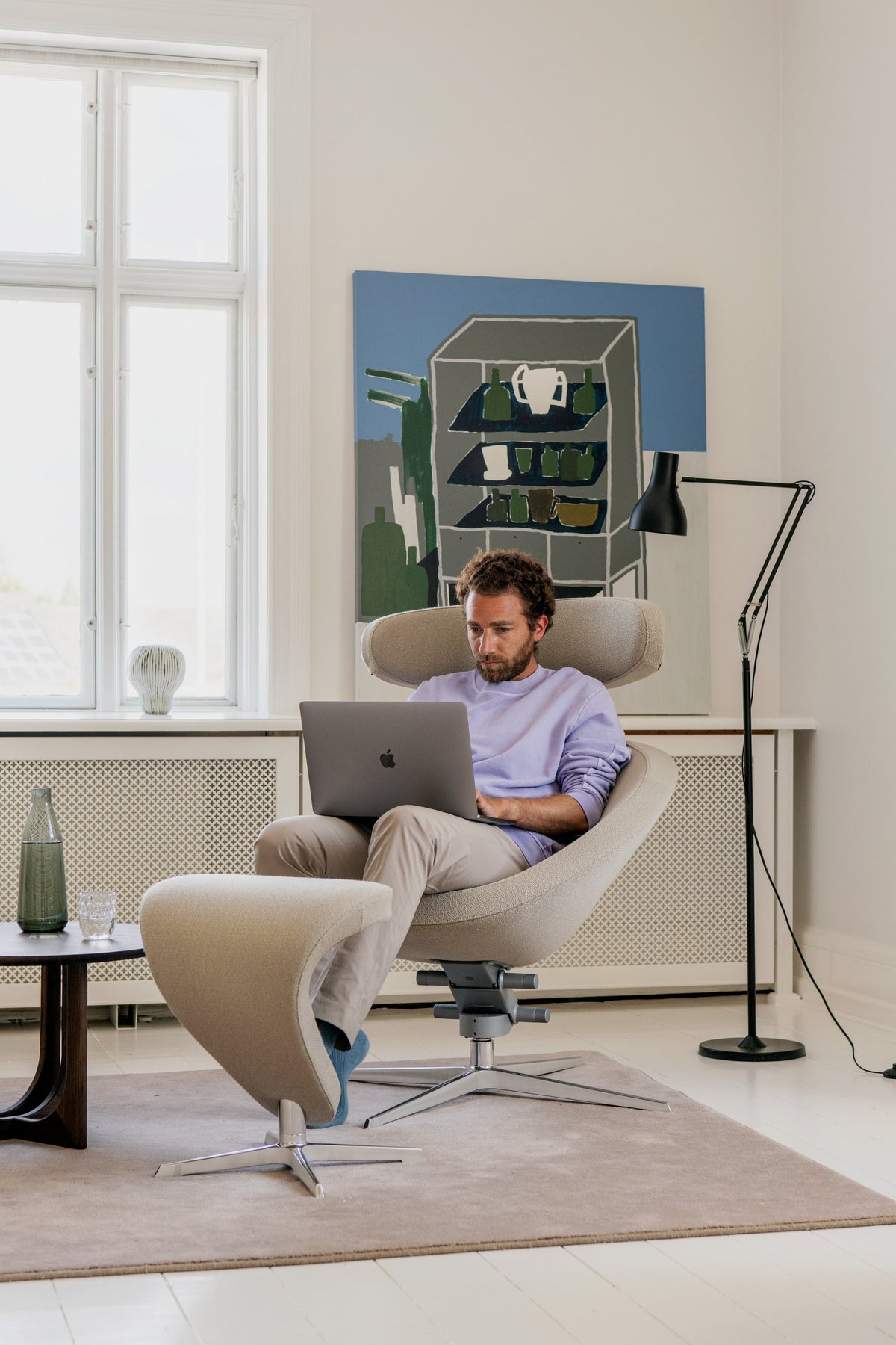 Varier Peel™ loungestol med fotskammel