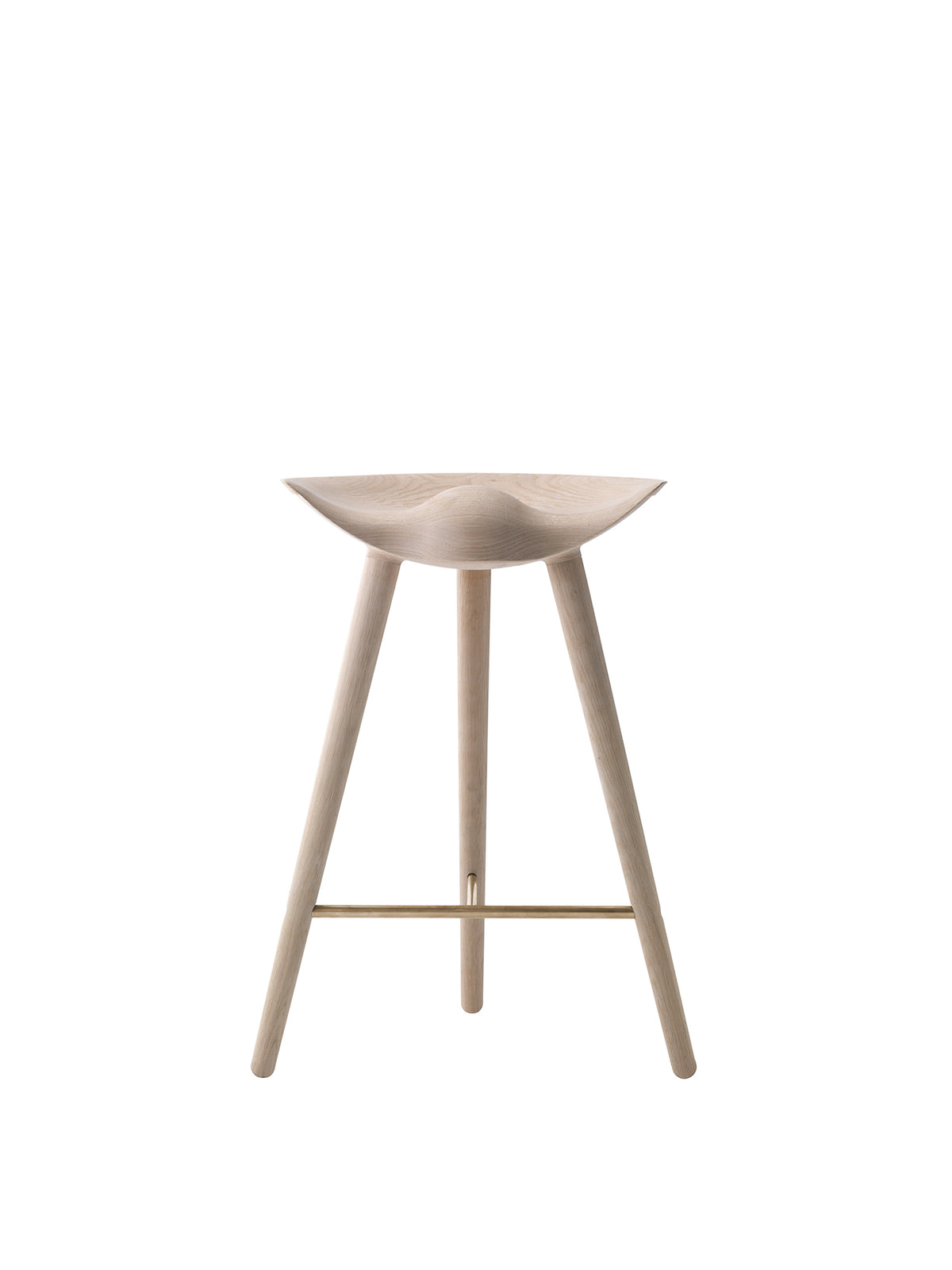 Audo Copenhagen ML 42 Counter Stool barkrakk. Velg treverk og fotstøtte