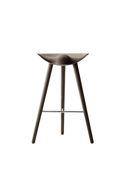Audo Copenhagen ML 42 Bar Stool barkrakk. Velg treverk og fotstøtte.