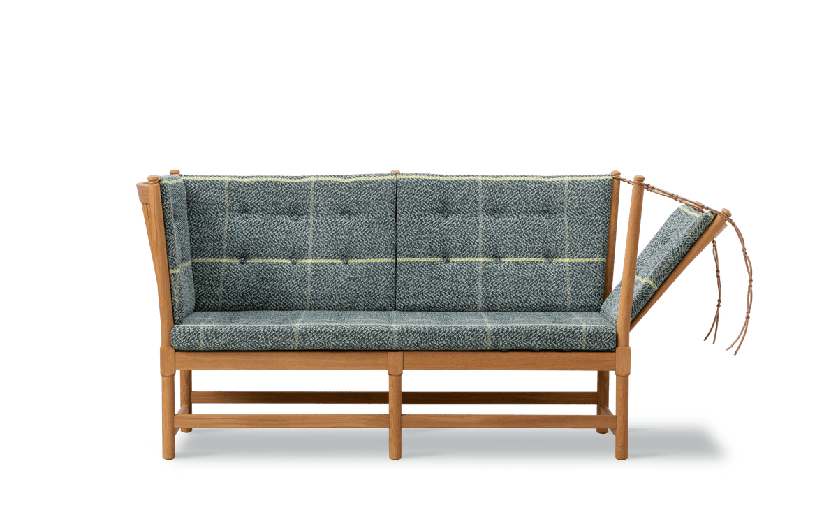 Fredericia Tremmesofaen 160 cm, 2-seter. Velg tekstil og treverk