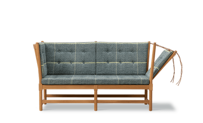 Fredericia Tremmesofaen 160 cm, 2-seter. Velg tekstil og treverk