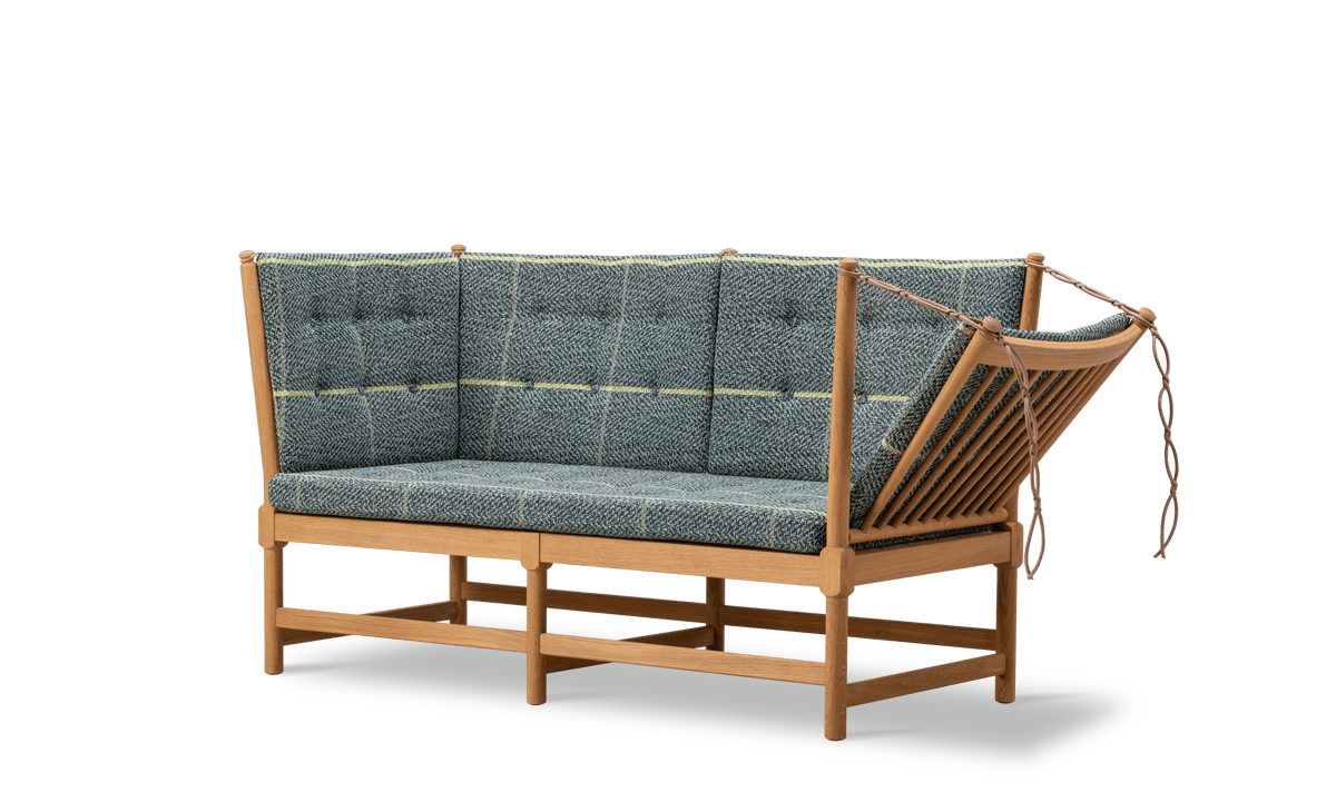 Fredericia Tremmesofaen 160 cm, 2-seter. Velg tekstil og treverk