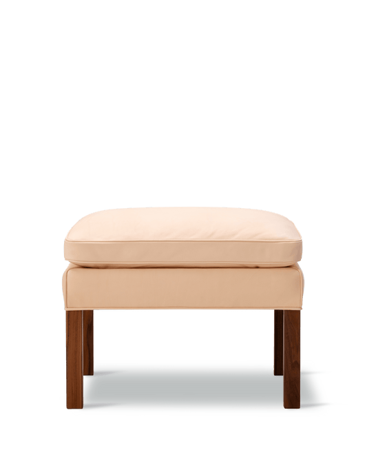 Fredericia Mogensen Ottoman fotskammel 58 × 58 cm. Velg tekstil og treverk