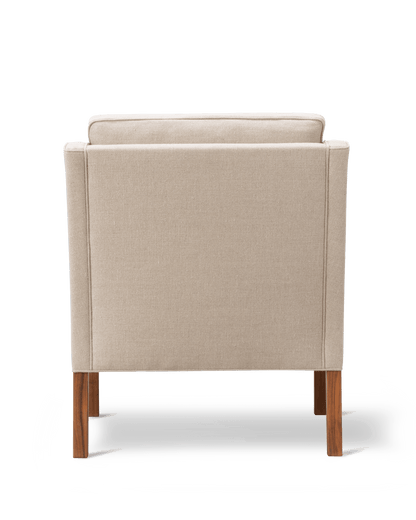 Fredericia Mogensen Club Chair lenestol. Velg tekstil og treverk