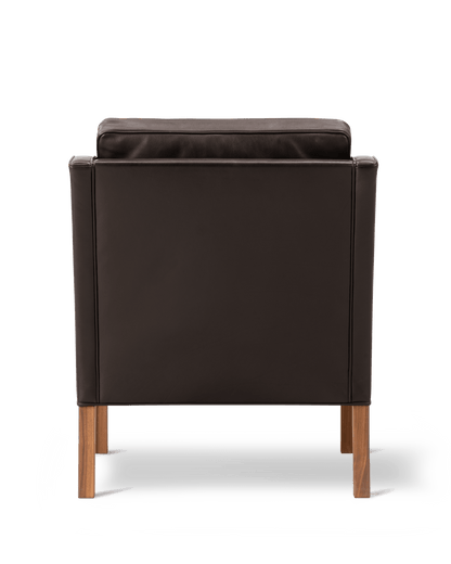 Fredericia Mogensen Club Chair lenestol. Velg tekstil og treverk
