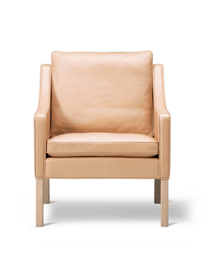 Fredericia Mogensen Club Chair lenestol. Velg tekstil og treverk.