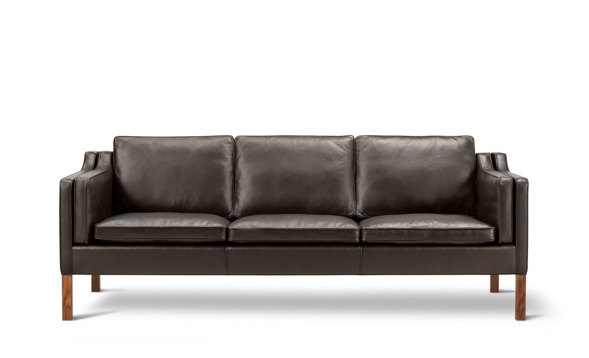 Fredericia Mogensen 2213 Sofa 221 cm, 3-seter. Velg tekstil og treverk