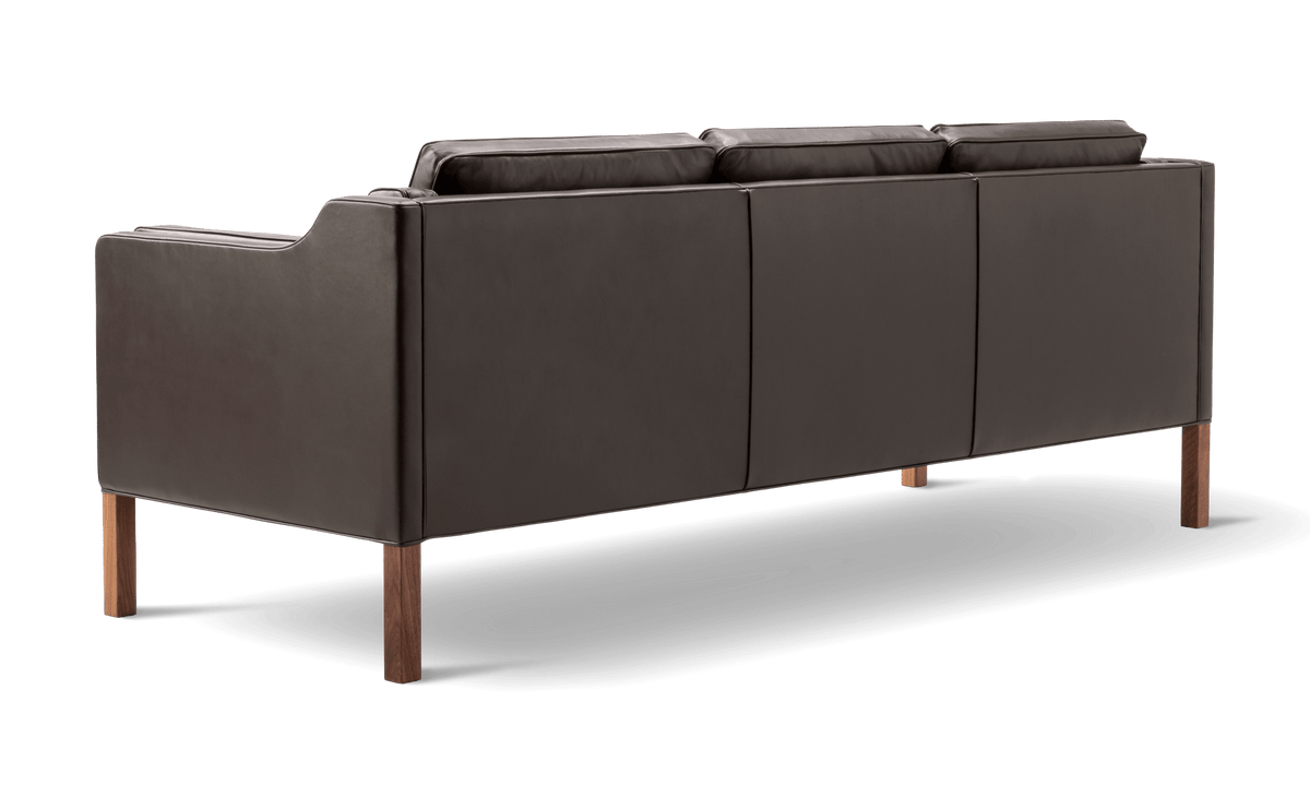 Fredericia Mogensen 2213 Sofa 221 cm, 3-seter. Velg tekstil og treverk