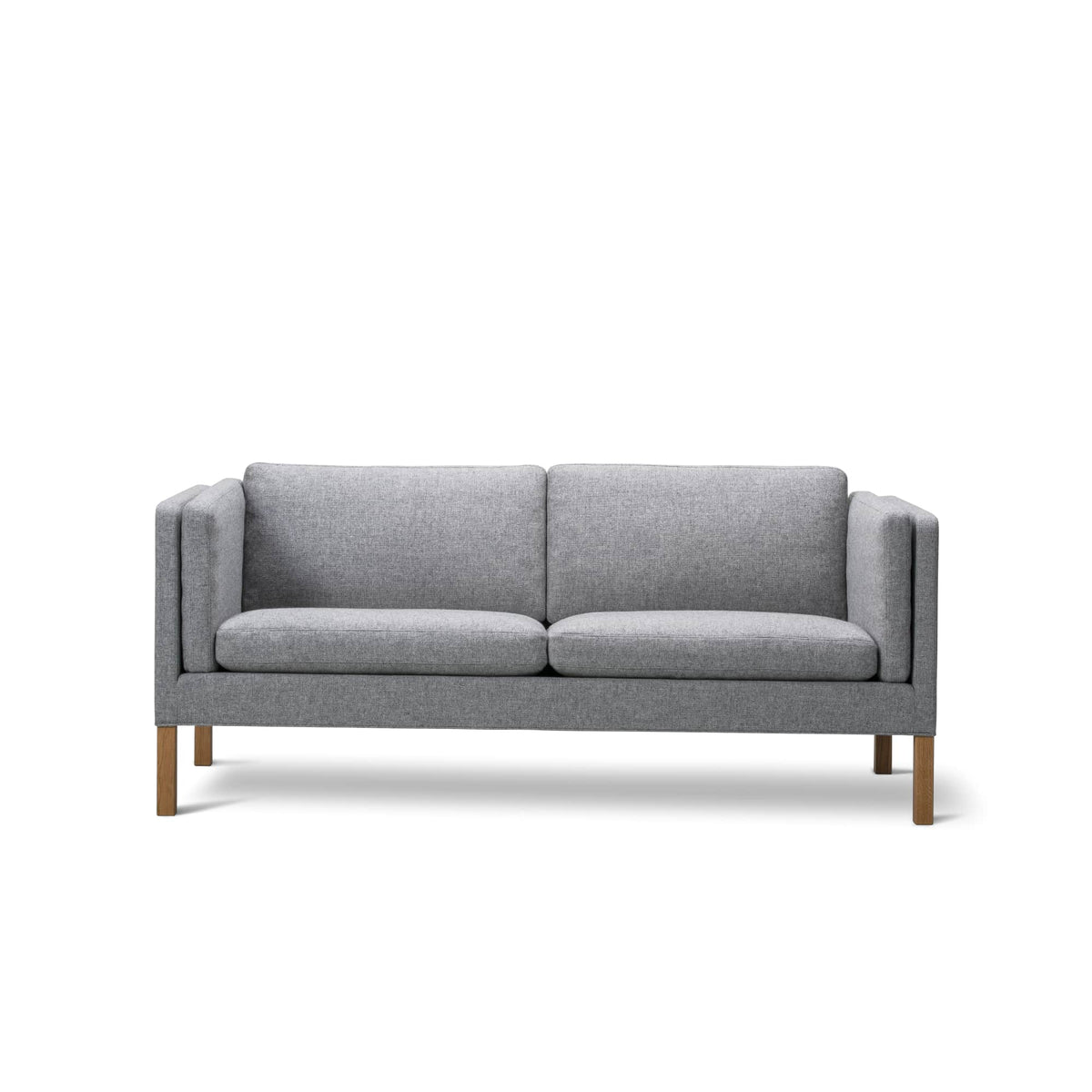 Fredericia Mogensen 2335 Sofa 180 cm, 2,5-seter. Velg tekstil og treverk
