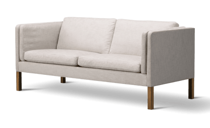 Fredericia Mogensen 2335 Sofa 180 cm, 2,5-seter. Velg tekstil og treverk