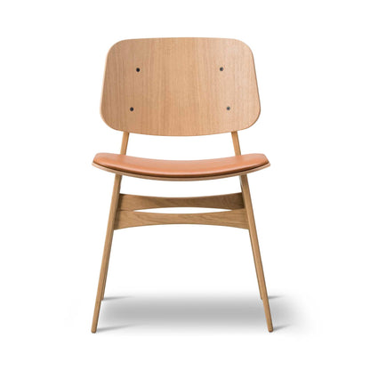 Fredericia Søborg Wood base Chair setepolstret. Velg tekstil og treverk