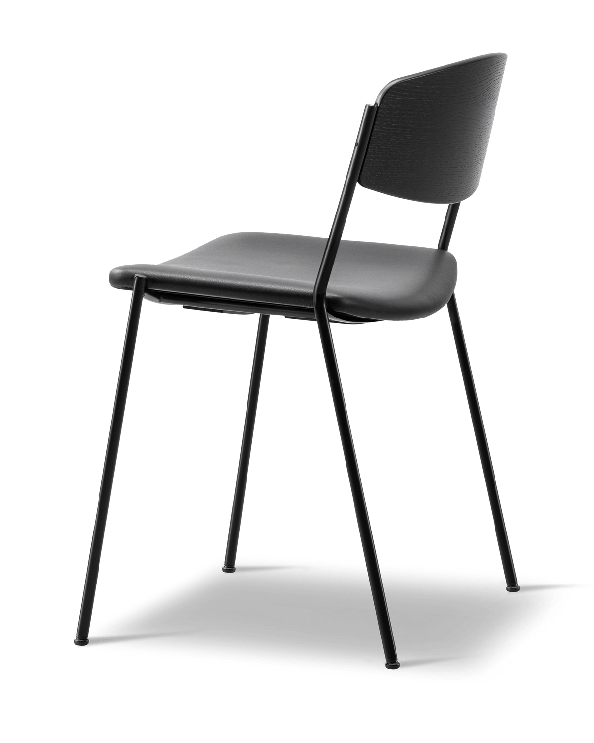 Fredericia Lynderup Chair setepolstret. Velg tekstil og treverk