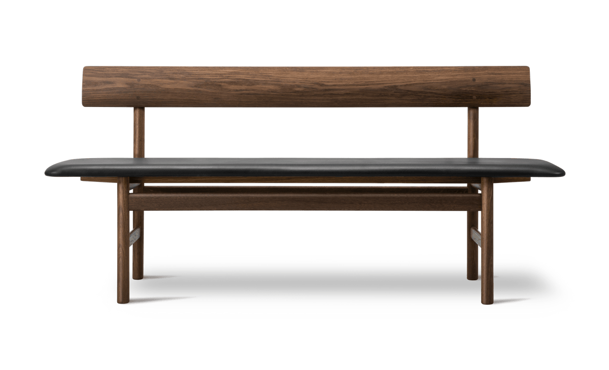 Fredericia The Mogensen Bench med rygg – Røkt eik olje. Velg tekstil