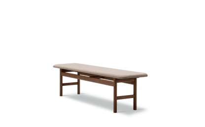 Fredericia The Mogensen Bench uten rygg – Eik lys olje. Velg tekstil