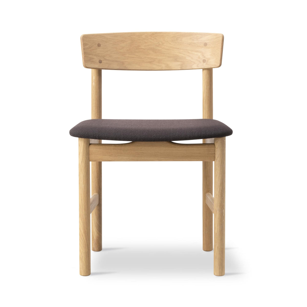 Fredericia Mogensen 3236 Chair setepolstret. Velg tekstil og treverk