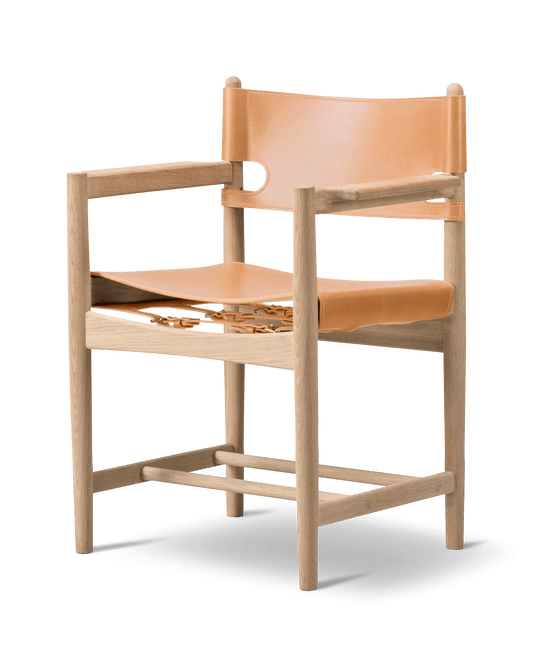 Fredericia The Spanish Dining Chair armstol. Velg skinn og treverk