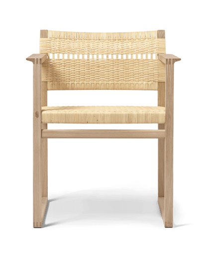 Fredericia BM62 Armchair rotting. Velg sete og treverk