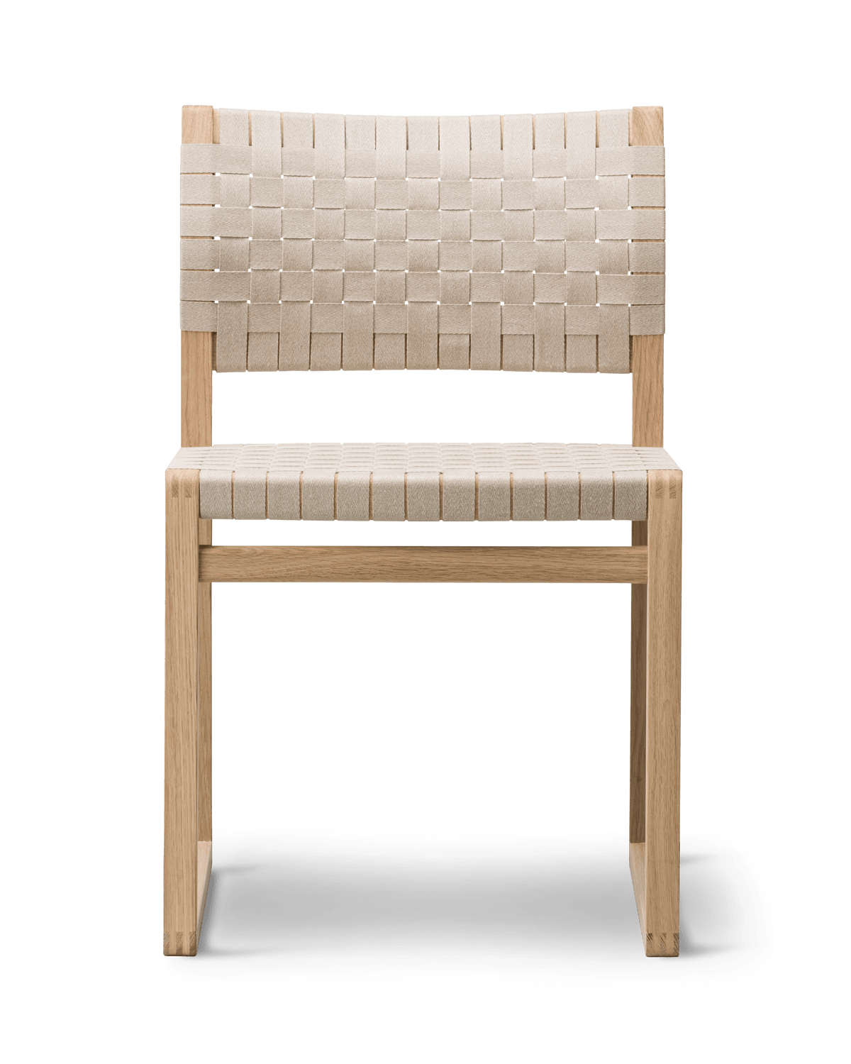 Fredericia BM61 Chair lingjord. Velg sete og treverk.