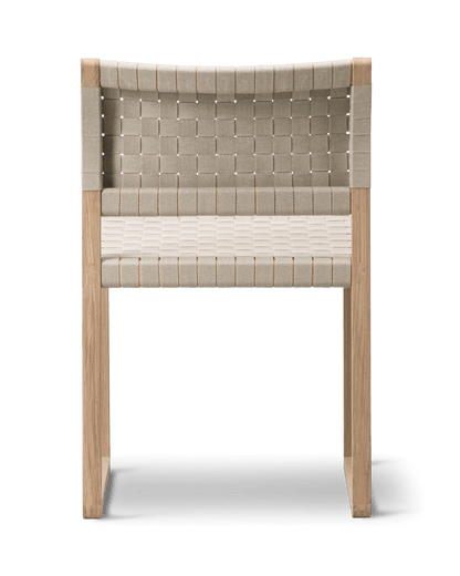 Fredericia BM61 Chair lingjord. Velg sete og treverk